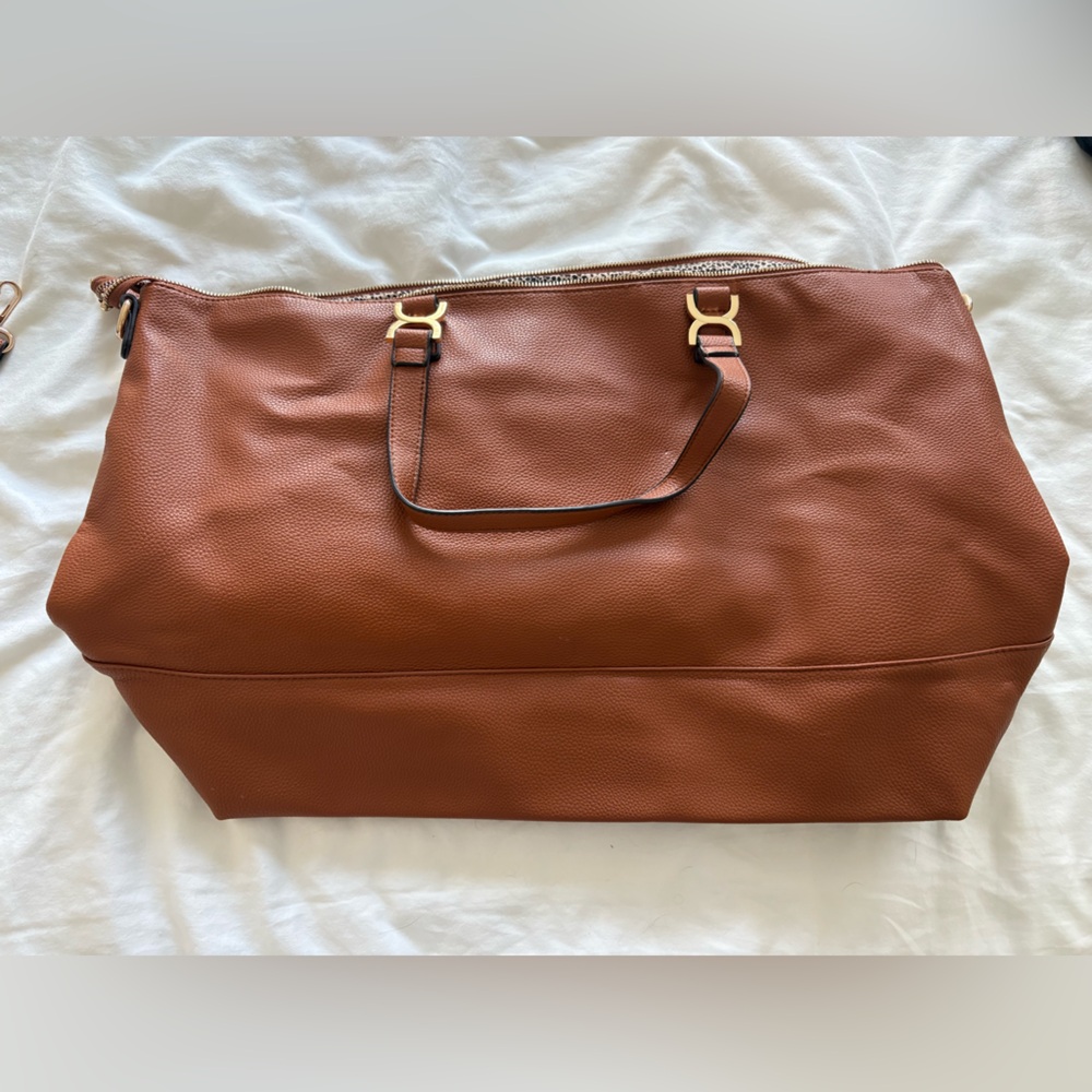 Women's Large Brown Tote Bag - Classic Faux Leather Travel Tote - Picture 7 of 9